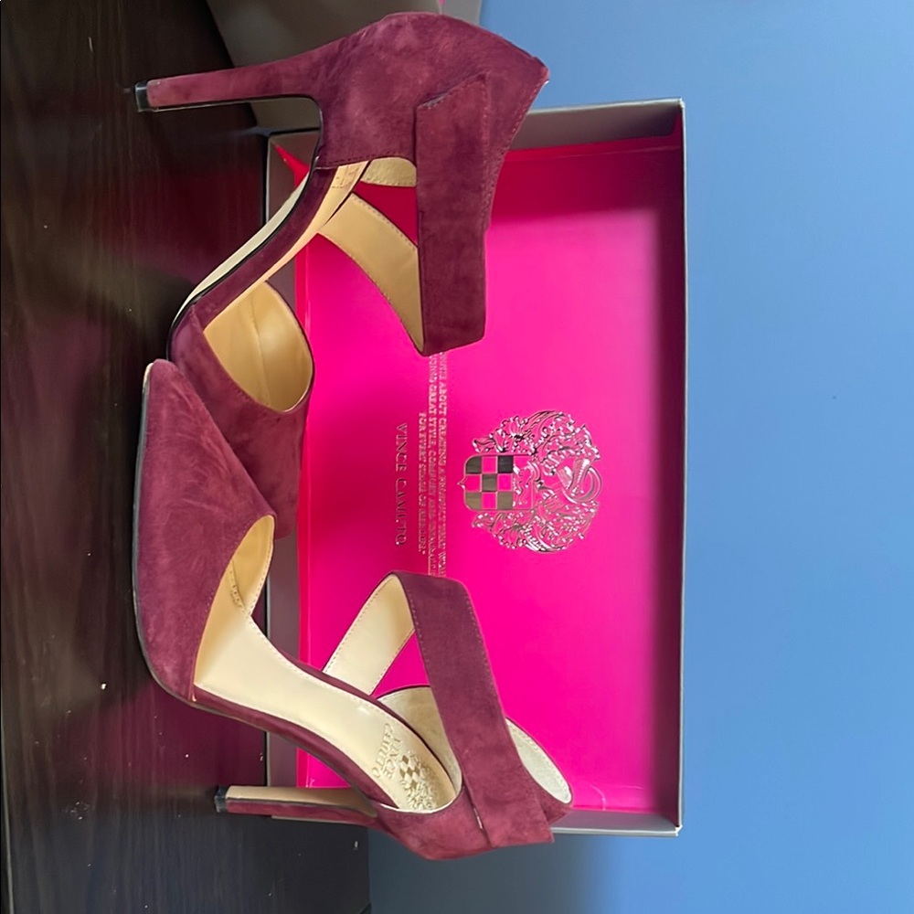 Vince Camuto Red High Heels with Cut-Out Design